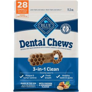 Blue Buffalo Dental Chews Medium Natural Dog Treats, Chicken & Spearmint 34.5-oz Bag (42 Count)(11.3 Ounce (Pack of 1))