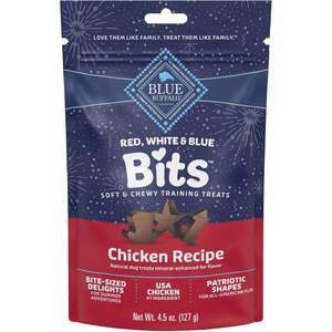 Blue Buffalo Red White & Blue Bits Soft-Moist Dog Treats for Training, Chicken, 4.5-oz Bag (Pack of 2)(4.5 Ounce (Pack of 1))